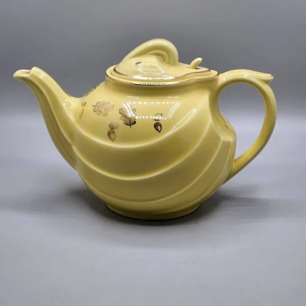 Vtg HALL Teapot Yellow 6 Cup 0799 Made in USA Art Deco Gold Trim Autumn Leaves